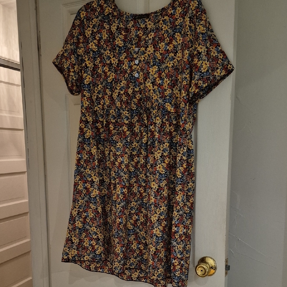 Floral Short Sleeve Dress